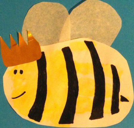 A bee wearing a (birthday) crown